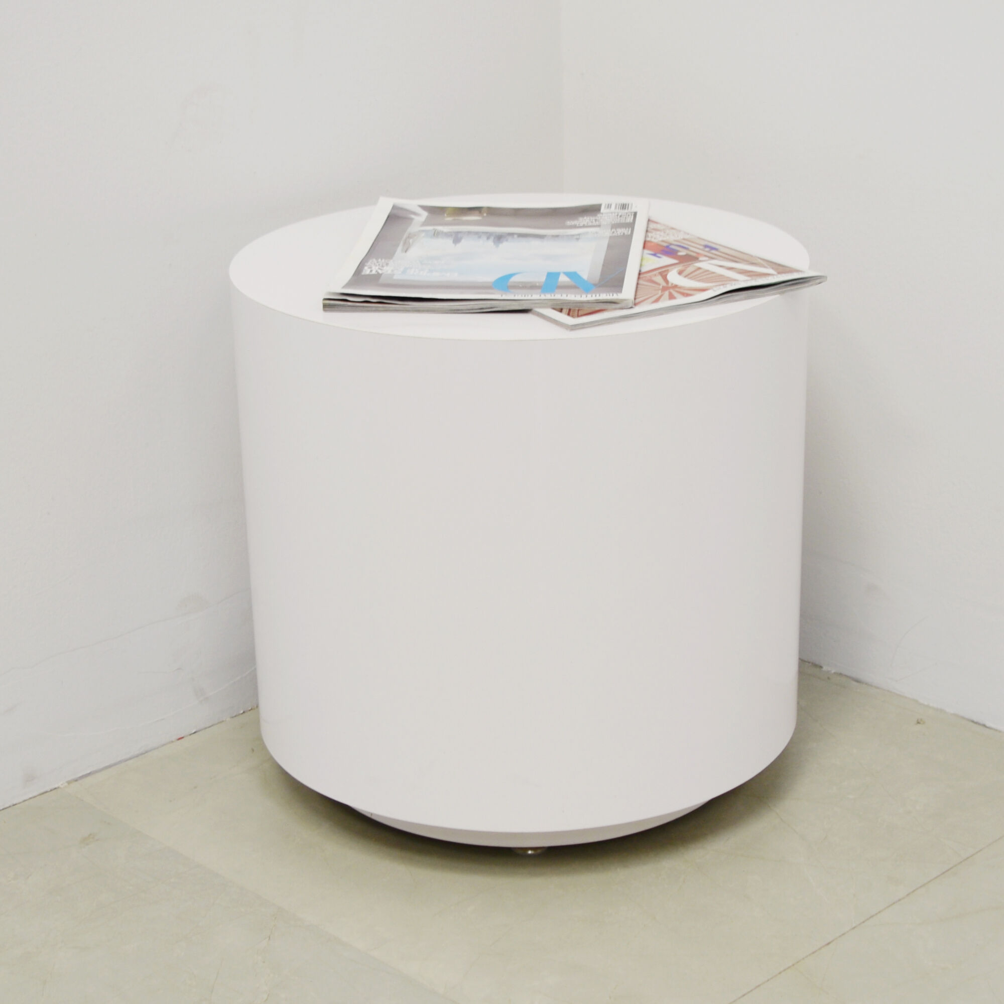 20-inch Norfolk Round Lobby Side Table in white matte laminate top, and side table.