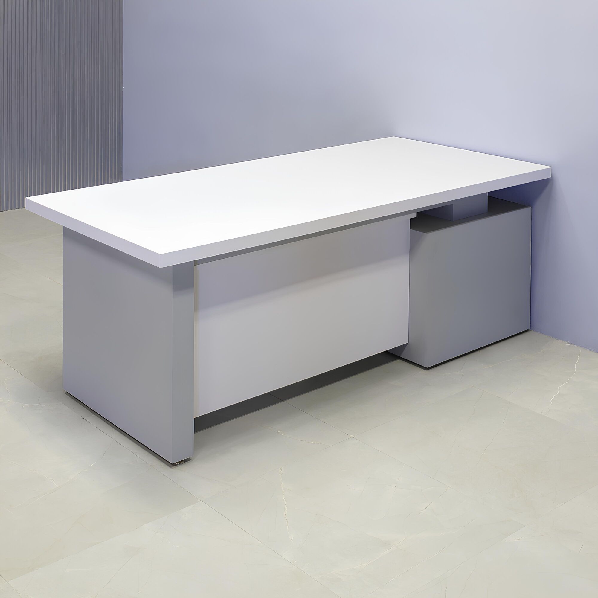 Avenue Straight Executive Desk With Laminate Top