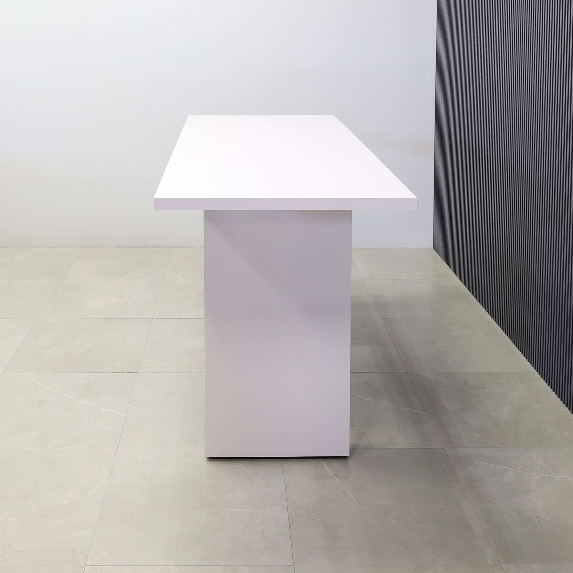 Windsor Laminate Bar Table